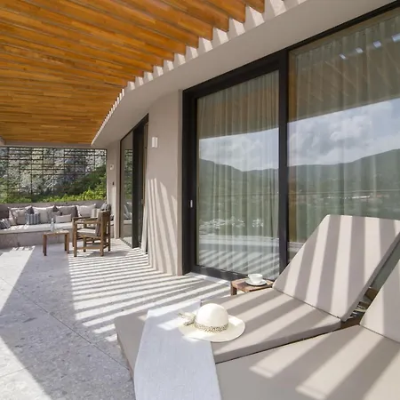 A Synonym For A Modern And Luxury * Mokošica
